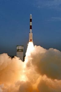 「PSLV」ロケット、インド初の天文衛星「アストロサット」の打ち上げに成功