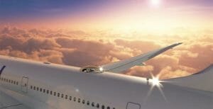 恐ろしすぎ! 飛行機から飛び出しそうな特等席「SkyDeck」はいかが?