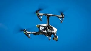 新型燃料電池がドローンを1時間、スマホを1週間以上も駆動可能に！