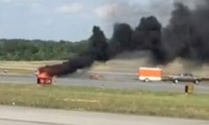 アトランタの航空ショーで事故　パイロット亡くなる