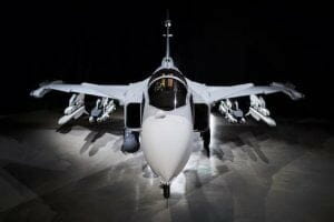 車じゃないよ。サーブ、最新戦闘機「グリペン E」を公開