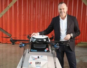 ドミノ、ドローンによる初の「ピザ・デリバリー」をニュージーランドでテストへ