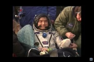 大西宇宙飛行士、国際宇宙ステーションから笑顔で地球に帰還
