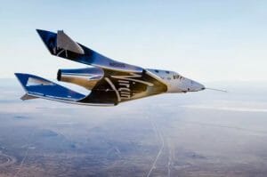 民間宇宙旅行へ一歩前進。ヴァージン・ギャラクティックのVSSユニティ　初グライダー飛行に成功