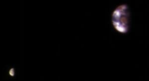 「火星から見た地球と月」NASAが公開　珍しい画像