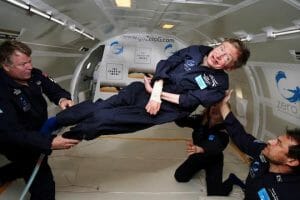 スティーブン・ホーキング博士、宇宙へ ヴァージン・ギャランティック社がオファー