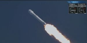 スペースXの再使用ロケット、打ち上げ実施し着陸に成功！　格安打ち上げ実現へ
