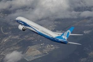 ボーイング「787-10」、サウスカロライナにて初飛行を実施