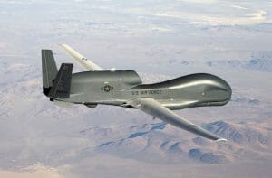 米空軍「グローバルホーク」 横田飛行場へ5月から10月まで一時展開