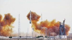 「プロトン」ロケットが1年ぶりに打ち上げ　米通信衛星「EchoStar-21」搭載