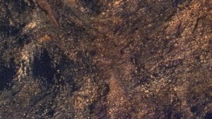火星探査車「キュリオシティ」、別の上空探査機カメラから撮影される