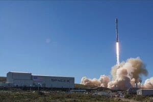 スペースX、24時間以内のロケット再打ち上げを実施　2018年までに