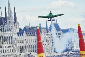 室屋選手単独トップへ！エアレース・ブダペスト大会で3位入賞
