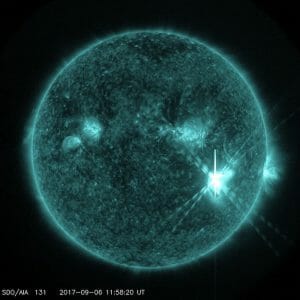 1000倍以上の大型太陽フレア発生 8日以降は通信やGPS、送電線への影響に注意
