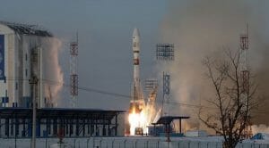 ソユーズ打ち上げの人工衛星、通信不能に。軌道投入に失敗か