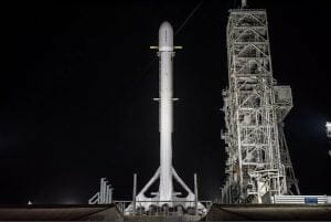 スペースX、謎の政府系ミッション「Zuma」1月5日に打ち上げ予定