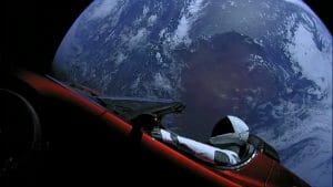 「ファルコン・ヘビー」搭載の電気自動車、火星への旅路に投入成功　ケレス近くまで飛行へ