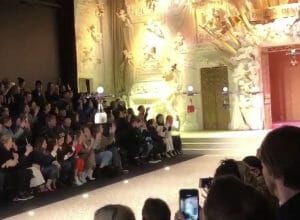 ドルチェ&ガッバーナ、ドローンをファッションショーのランウェイに飛ばす