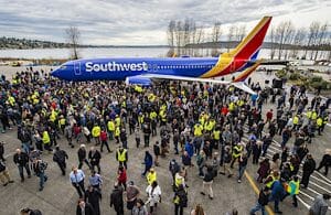 ボーイング、1万機目の737をロールアウト　ギネス記録認定
