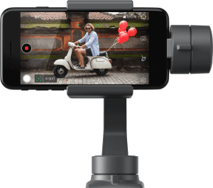 ドローンだけじゃない。DJIのスマホ向けジンバル「Osmo Mobile 2」