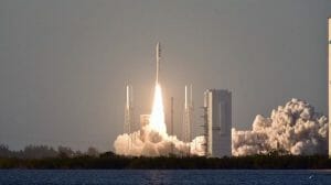 「アトラスV」ロケット打ち上げ実施　米軍事衛星とスペースクラフト実験機を搭載