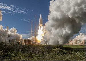 「アリアン5」ロケット打ち上げ成功　ガリレオ測位衛星打ち上げ