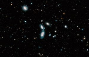 26万の光は全て銀河。133億年の歴史を示す「京」個の星達