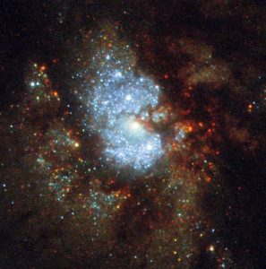 淡く薄い銀河の中心にある星の鼓動