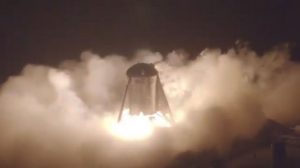 スペースX、スターホッパーの地上係留なし飛行に初成功
