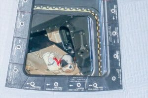 CST-100 スターライナー内からスヌーピーと見る宇宙船打ち上げ