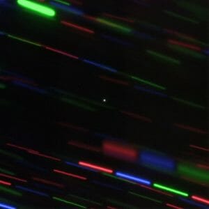 地球の第2の月、通称「ミニムーン」が発見される。ただしあとわずかで離脱