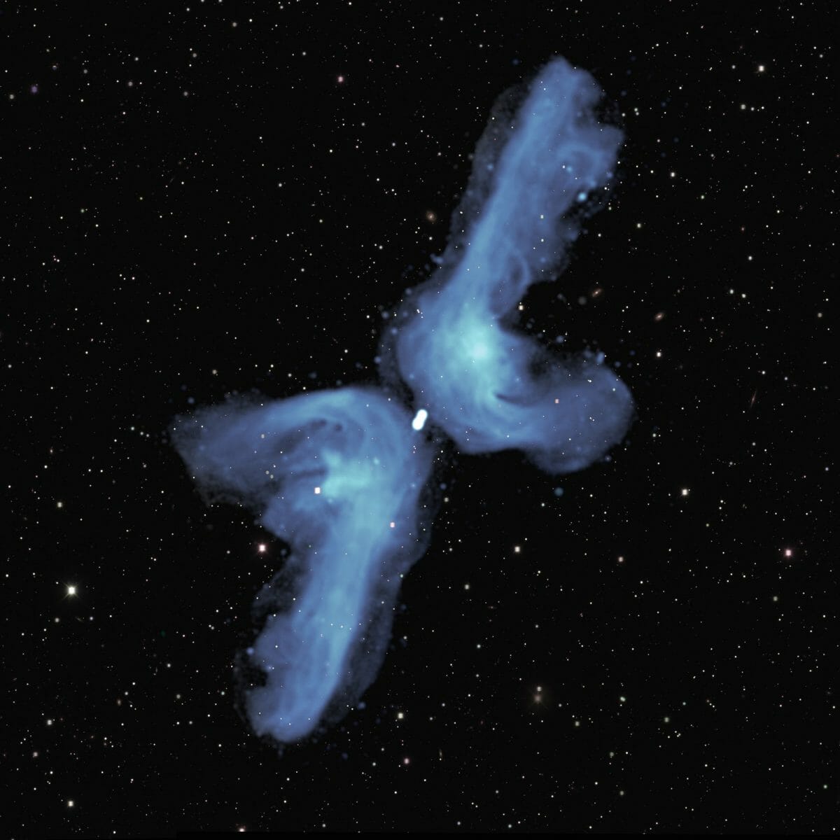X字形ジェットの電波銀河「PKS 2014-55」【今日の宇宙画像】