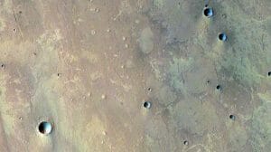 火星の泥流は地球における一種の溶岩流のようにふるまう可能性