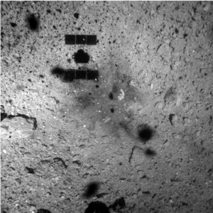 小惑星「リュウグウ」 水星よりも太陽に近い軌道を描いた時期がある可能性