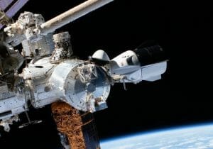 スペースXの「クルー・ドラゴン」8月2日に地球帰還の予定