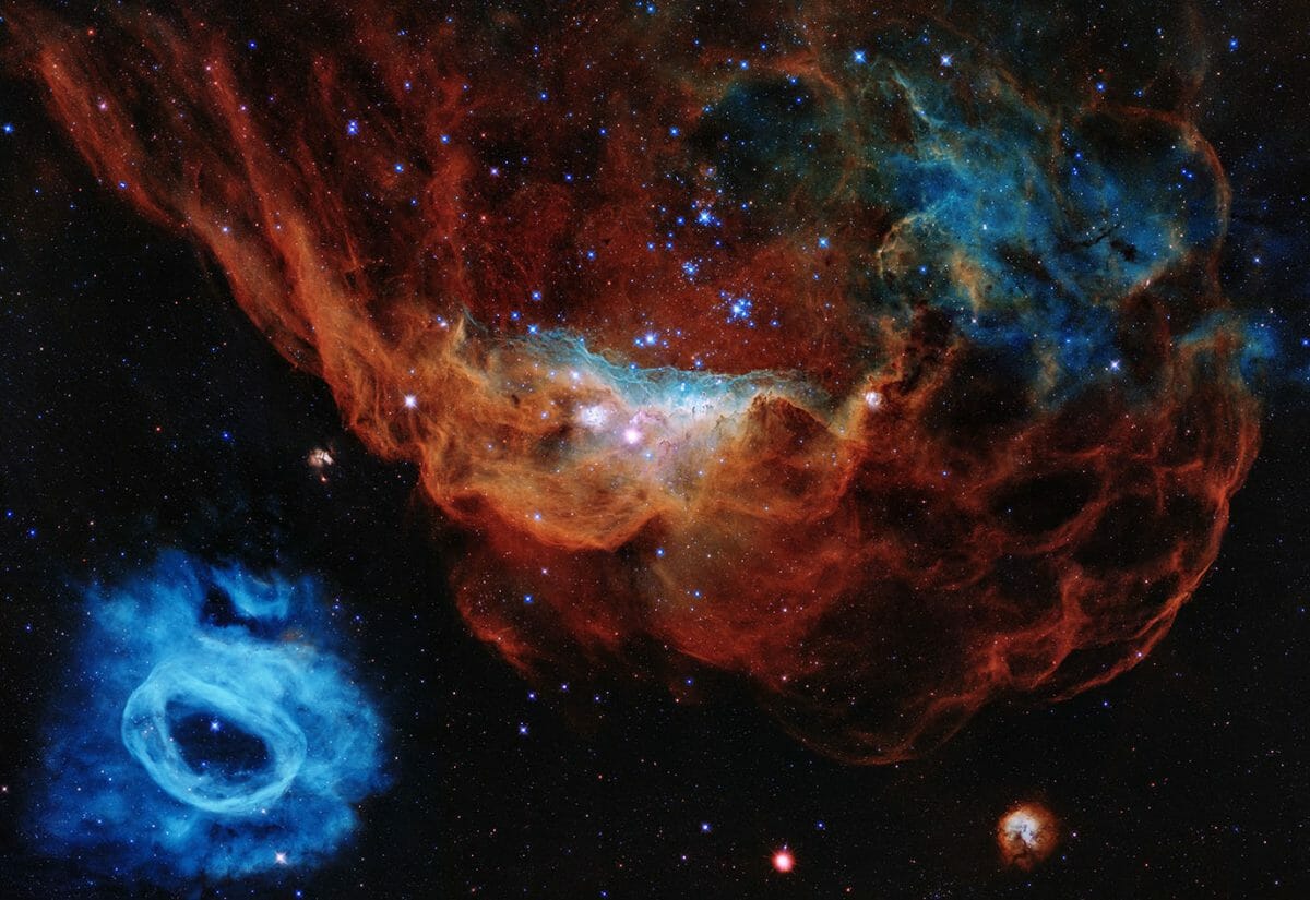 大マゼラン銀河の星形成領域 NGC 2014とNGC 2020
