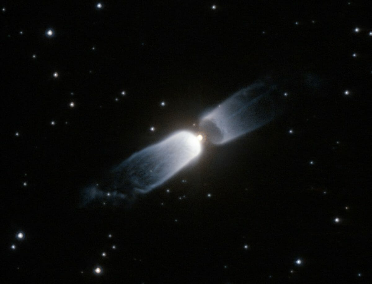 原始惑星状星雲「IRAS 13208-6020」