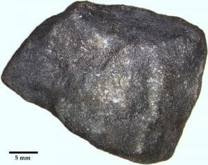 凍った湖に落下したハンブルク隕石から有機化合物が発見される