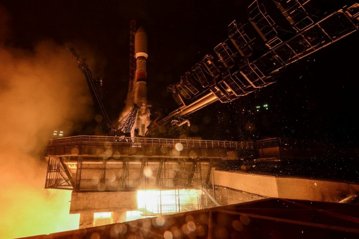 ロシア、民間の通信衛星を軌道に投入　ソユーズは24時間以内に2基打ち上げ成功