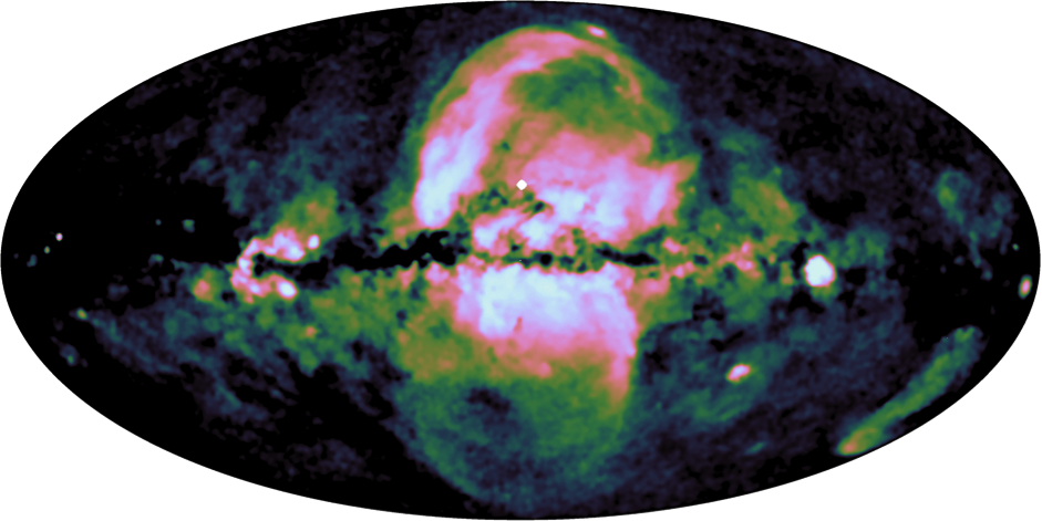 X線観測装置「eROSITA」によって観測されたX線の一部（0.6～1.0keV）を用いた全天マップ。天の川銀河の中心（中央）から南北（上下）に広がる泡状構造が捉えられている（Credit: MPE/IKI）