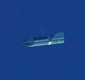まるでSF。スペースXがスターシップ試験機による高高度飛行試験を実施