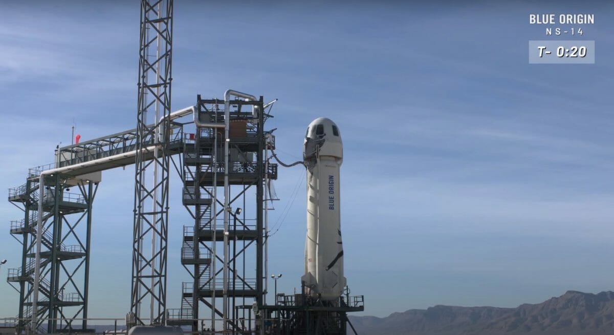 発射台に立つ再利用型宇宙船「ニューシェパード」（Credit: Blue Origin Youtube）