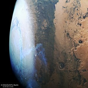 ハッピーニューイヤー! 探査機到着ラッシュの火星が「新たな一年」を迎える