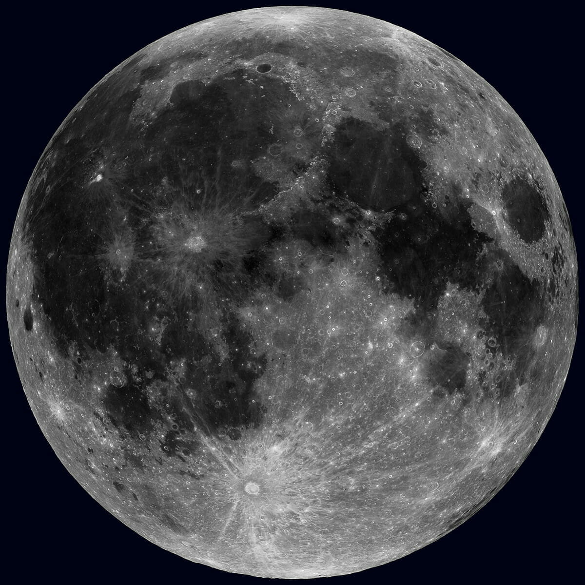 NASAの月周回衛星「ルナー・リコネサンス・オービター（LRO）」の画像をもとに作成された月の画像（Credit: NASA/GSFC/Arizona State University）