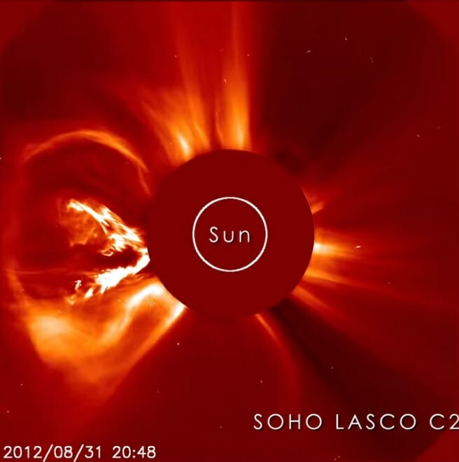 SOHO衛星から見たコロナ質量放出