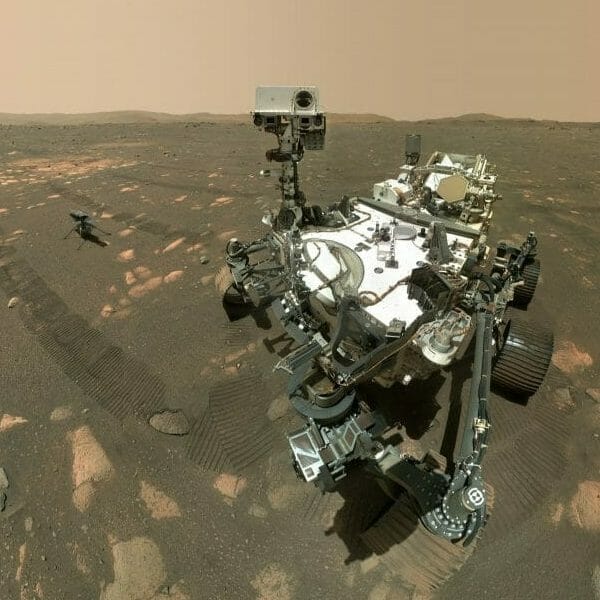 NASA火星探査車「Perseverance」が火星で初のセルフィーを撮影！