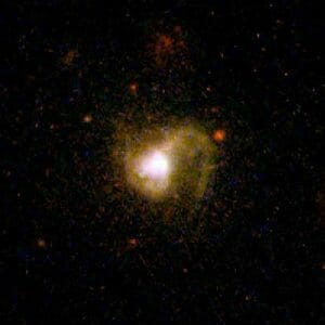 初期宇宙の歴史を紐解くヒントに。幅1000光年に満たない“おとめ座”の矮小銀河