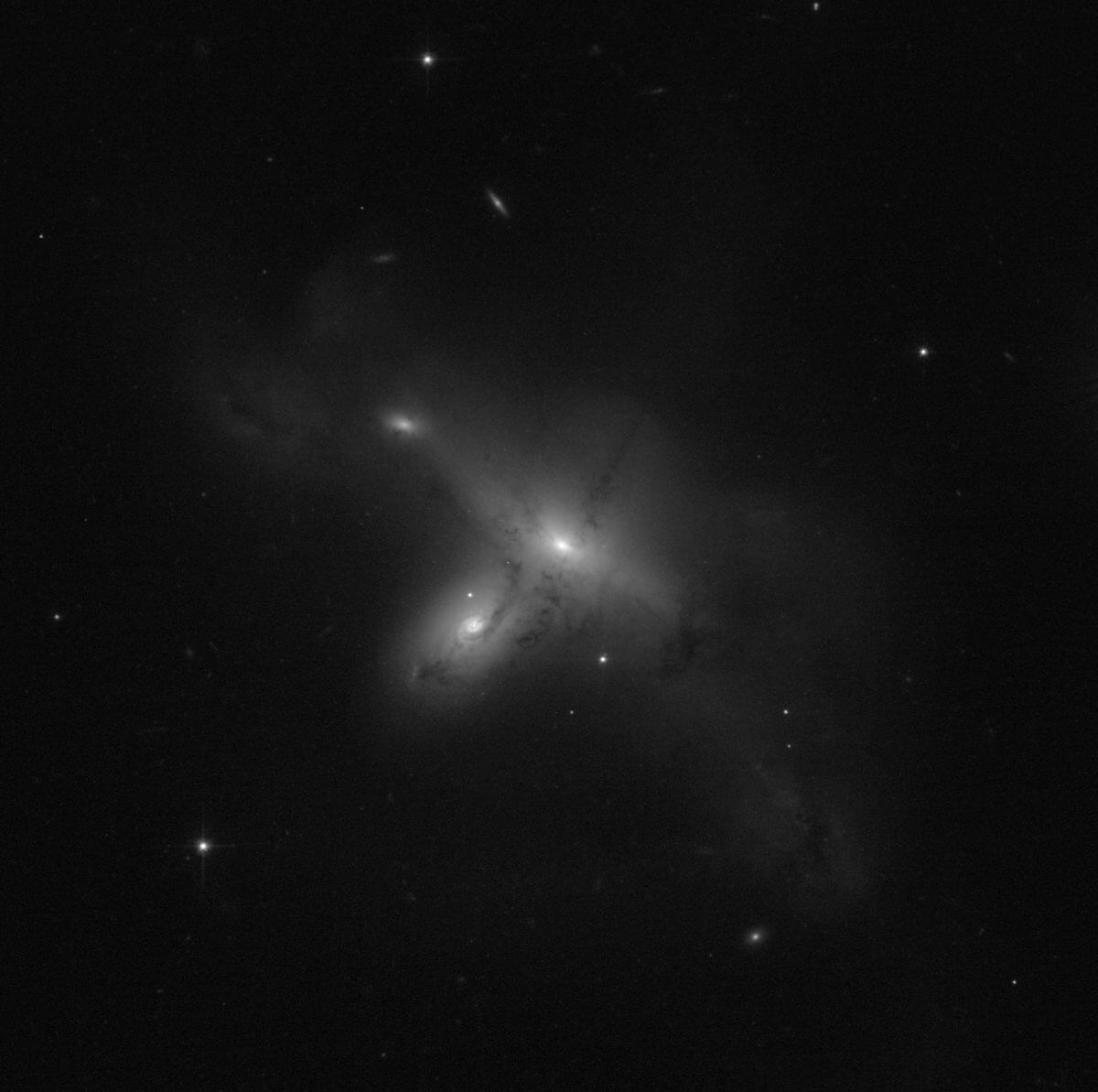 相互作用銀河「ARP-MADORE2115-273」（Credit: NASA, ESA, STScI, Julianne Dalcanton (UW), Processing: Alyssa Pagan (STScI)）