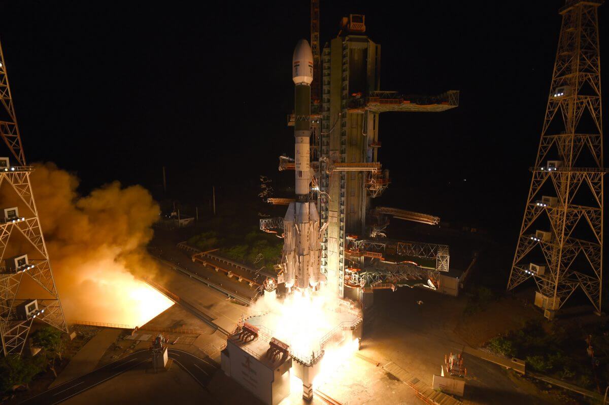 インド、GSLVロケットの打ち上げに失敗　地球観測衛星「EOS-03」を搭載
