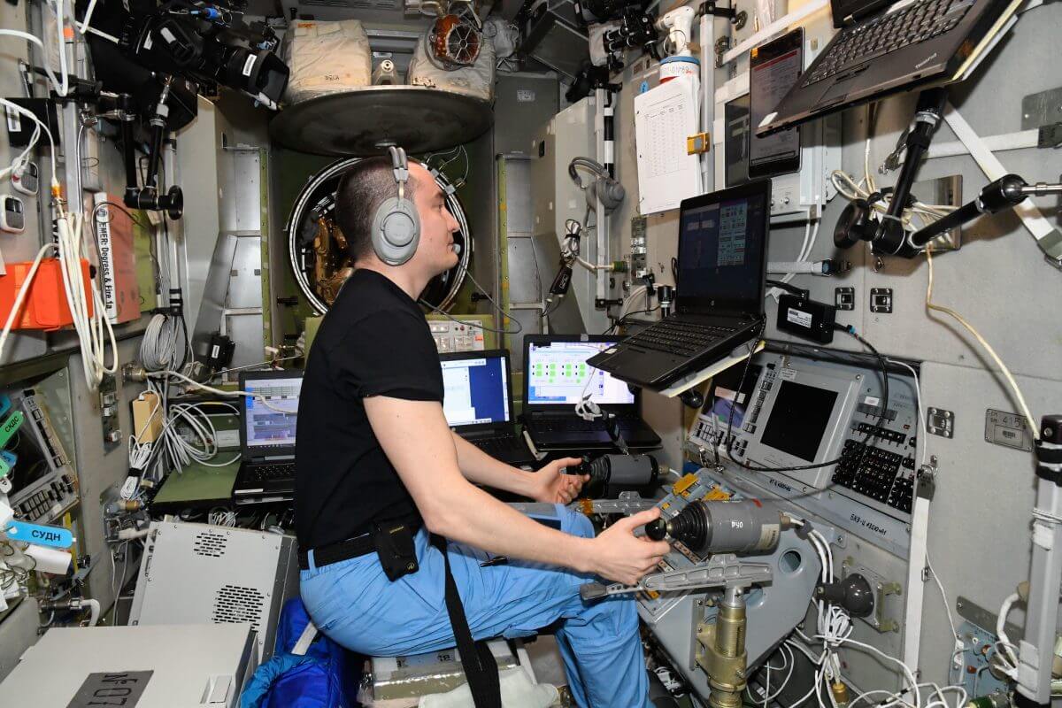 ロスコスモスのピョートル・ドゥブロフ宇宙飛行士（Credit: NASA）